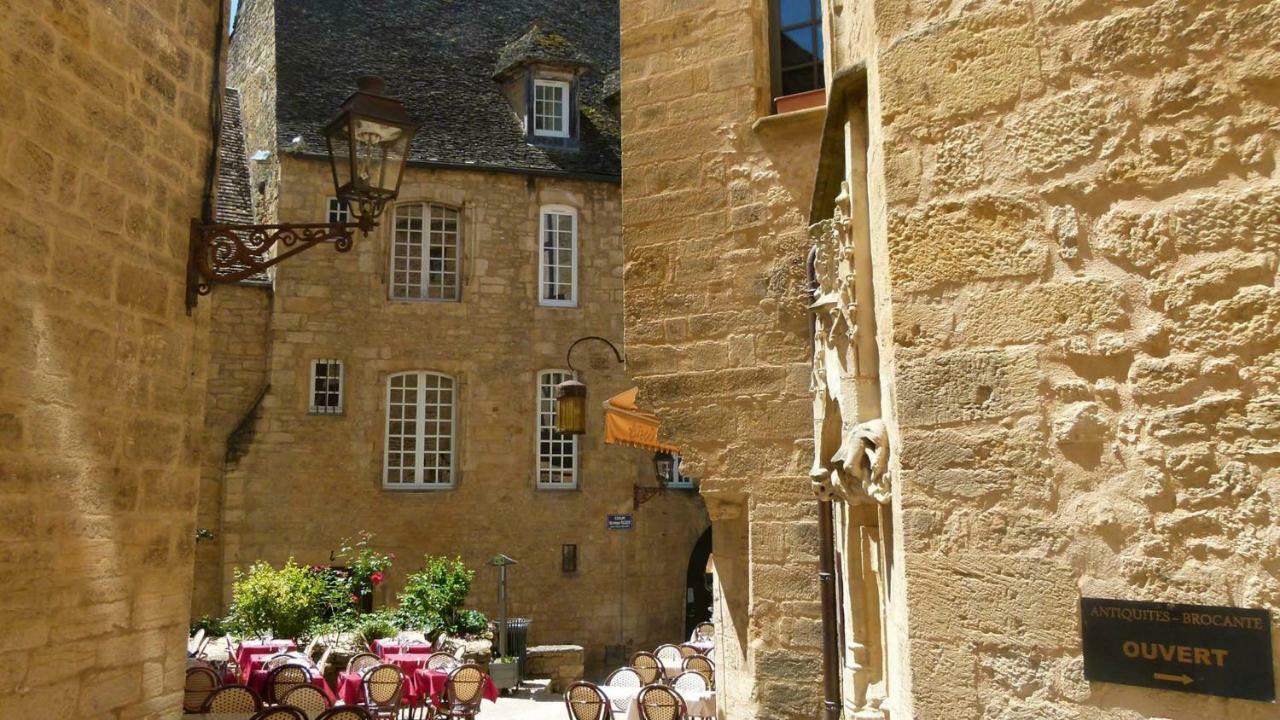 Апартаменти Les Toits De Sarlat Екстер'єр фото